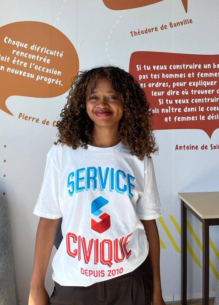 Photo portrait d'une volontaire en Service Civique