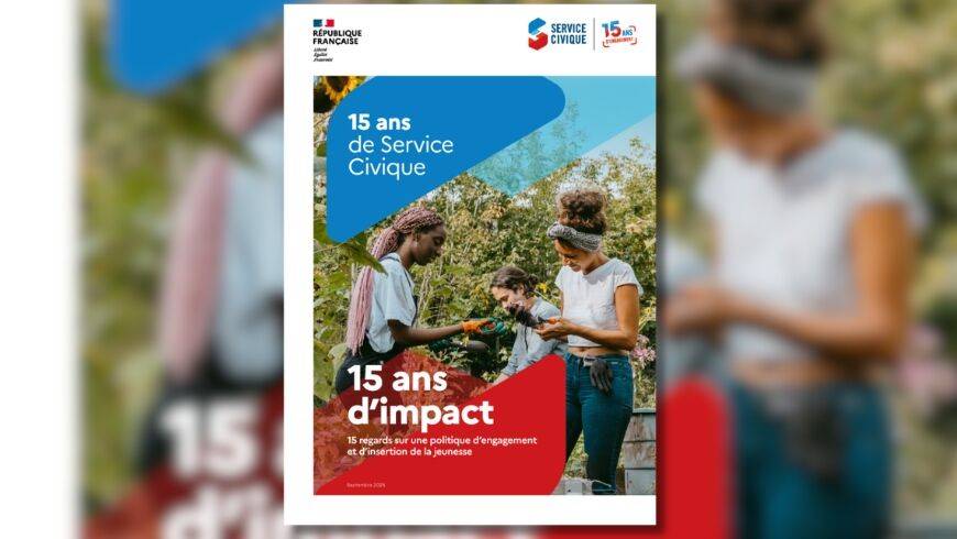 Couverture livret 15 ans impact du Service Civique